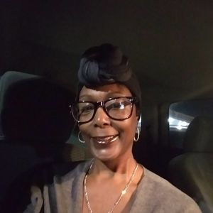 Meet your Posher, Marie